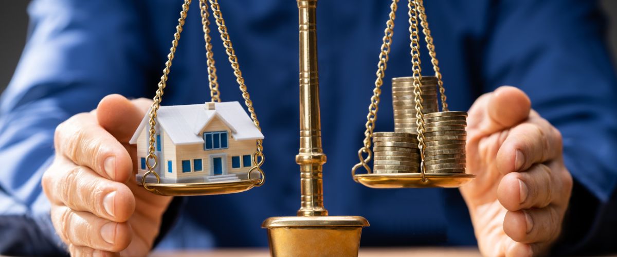 Dövizle Konut Satışı: Avantajları, Dezavantajları ve Yasal Süreçler